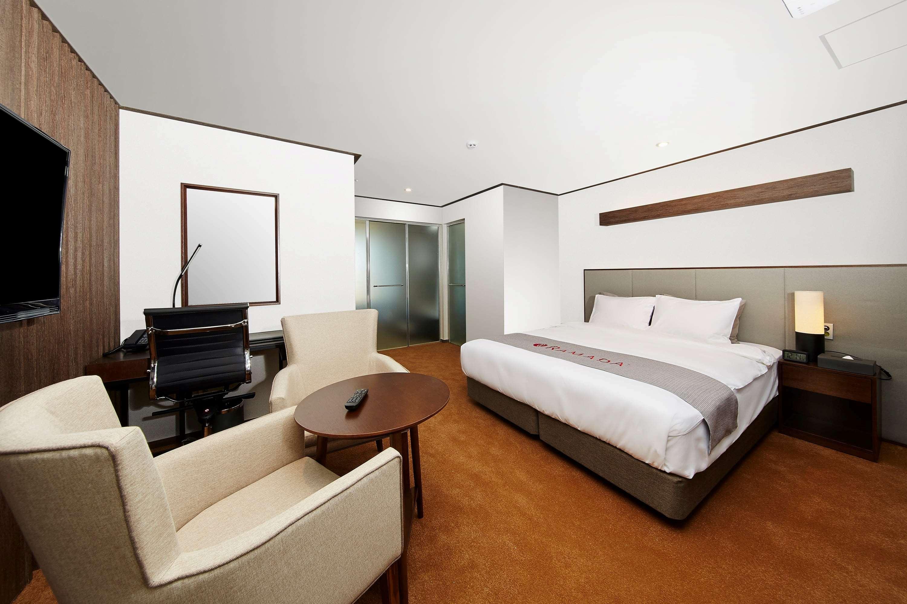 Ramada Hotel & Suite By Wyndham Gangwon Pyeongchang Exterior foto