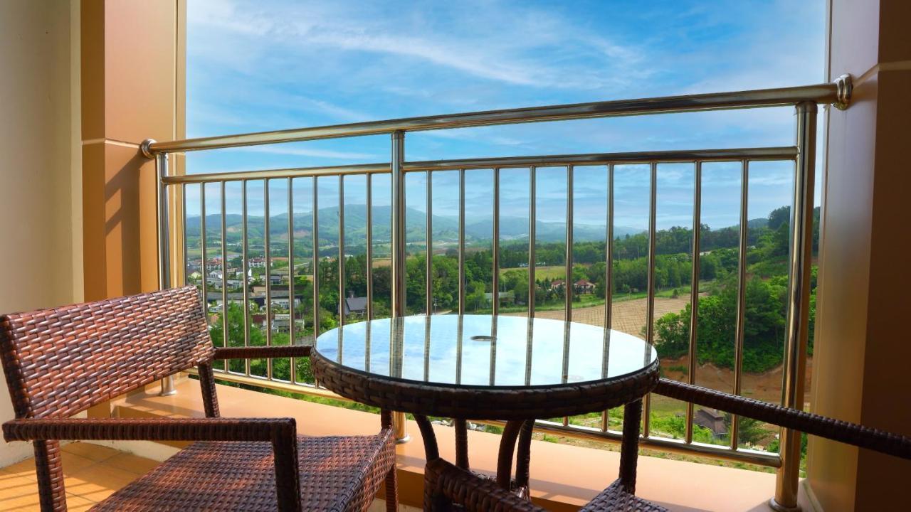Ramada Hotel & Suite By Wyndham Gangwon Pyeongchang Exterior foto