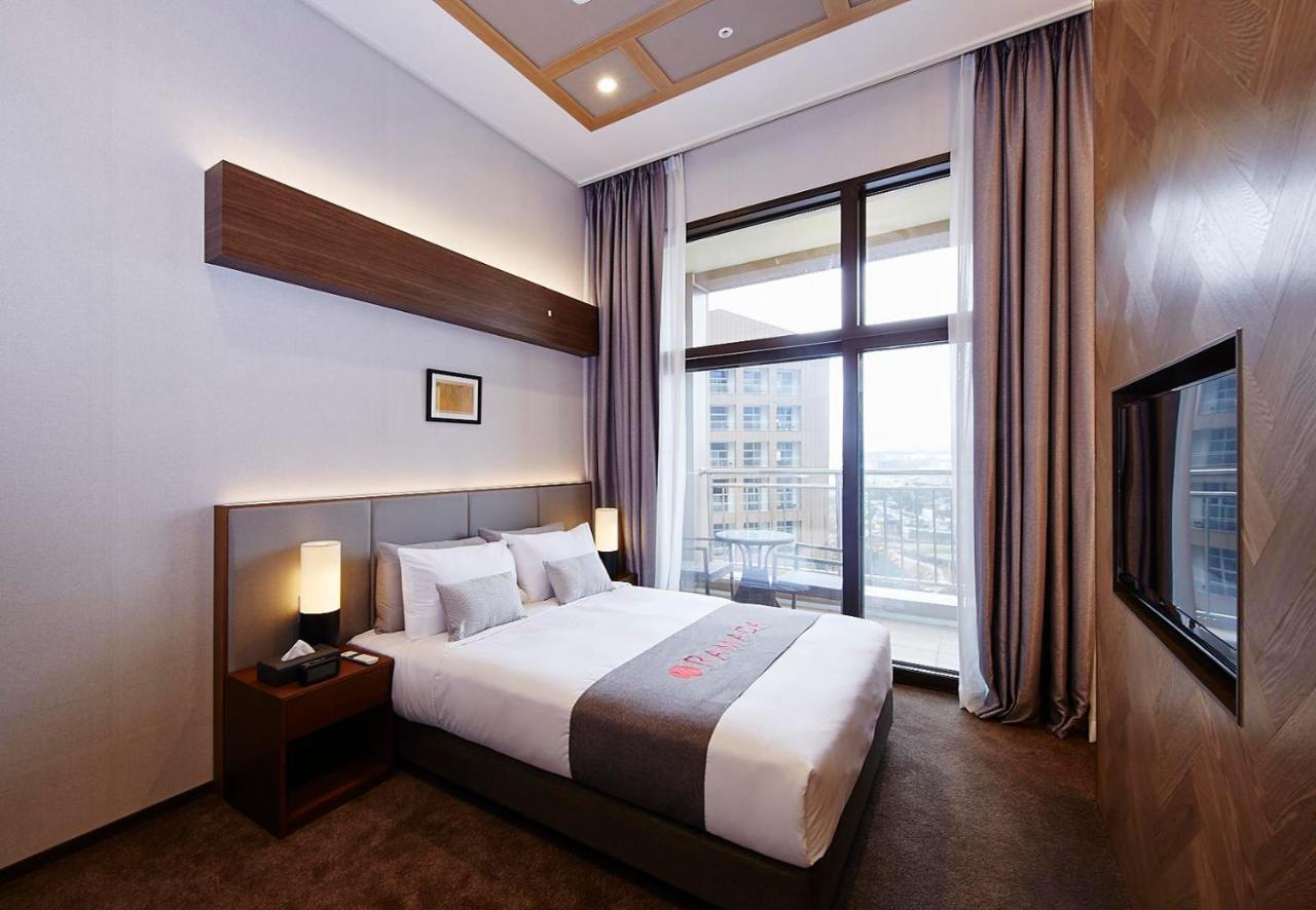 Ramada Hotel & Suite By Wyndham Gangwon Pyeongchang Exterior foto
